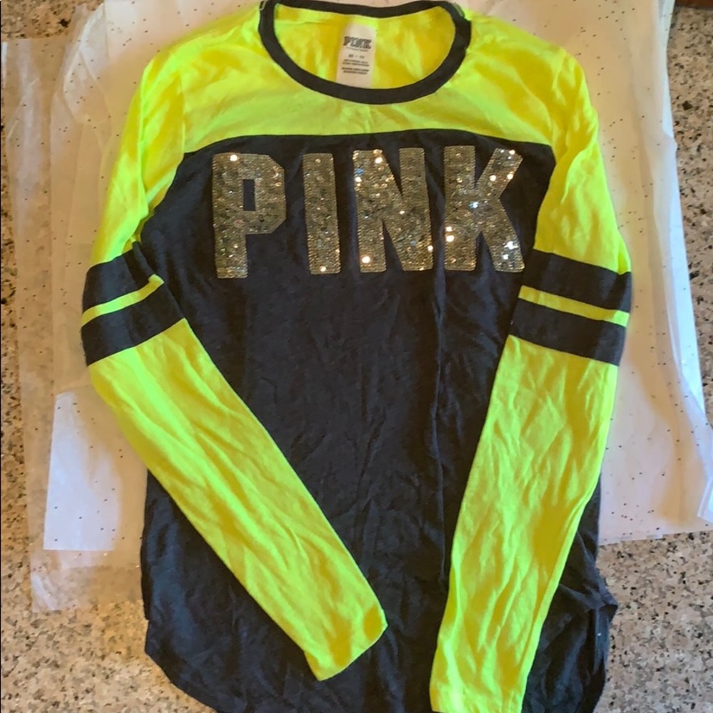 Size xs sequence pink top